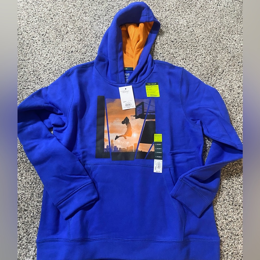 NWT Tek Gear Large Husky blue basketball graphic hoodie